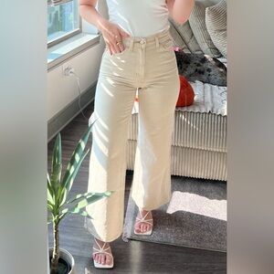 BDG high and wide jeans in cream